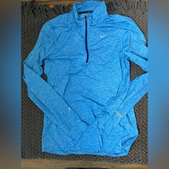 Nike Men’s Dri-Fit Element 1/2 Zip Long Sleeve Running Shirt in Blue Size Small - Picture 1 of 7